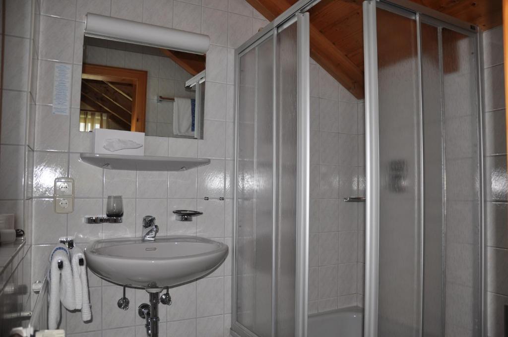 Hotel-Pension Breig Garni Оттенгефен-ім-Шварцвальд Номер фото